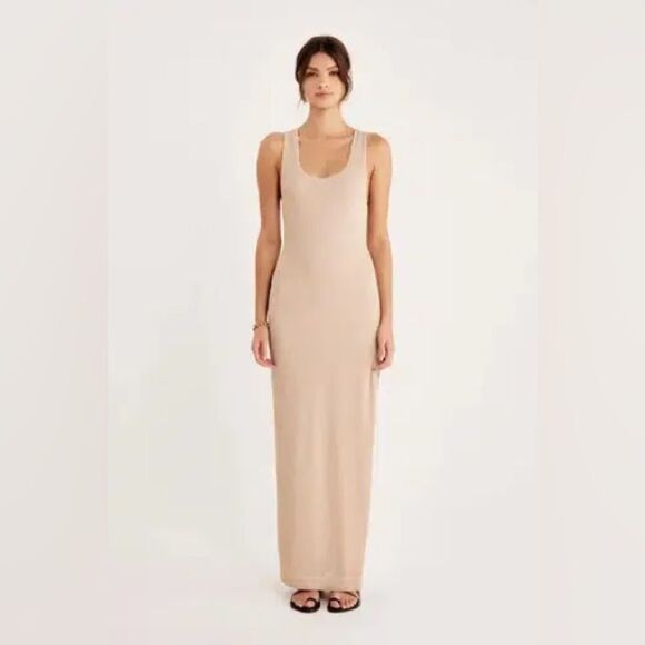 Rumer Dresses & Skirts - Revolve Rumer Rosa Maxi Dress Nude XL